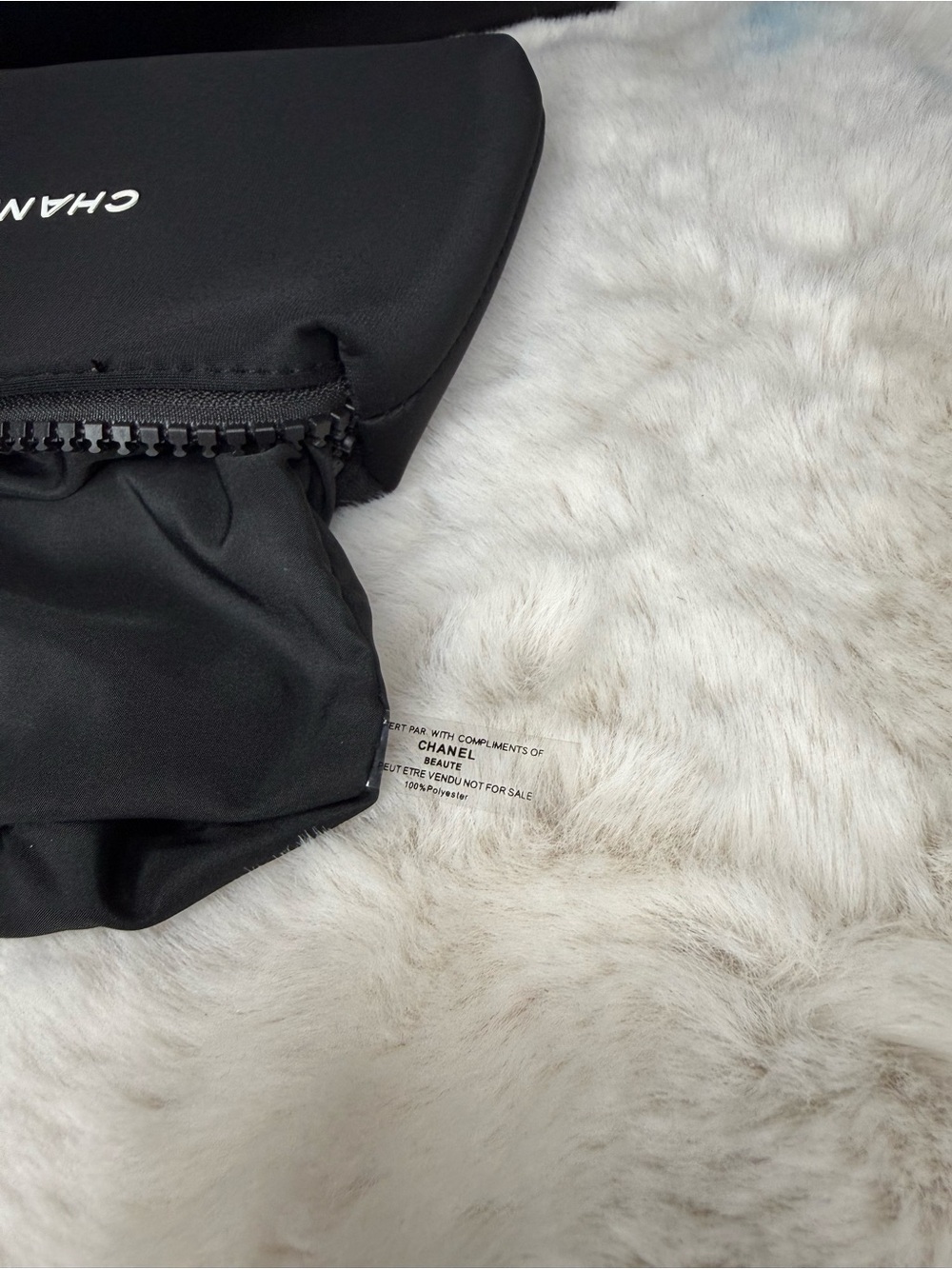 CHANEL Black Leather Accessories Pouch with White Logo - Picture 6 of 6